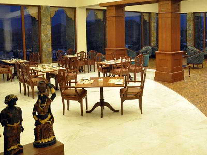 Ramada Udaipur Resort&Spa Bagian luar foto